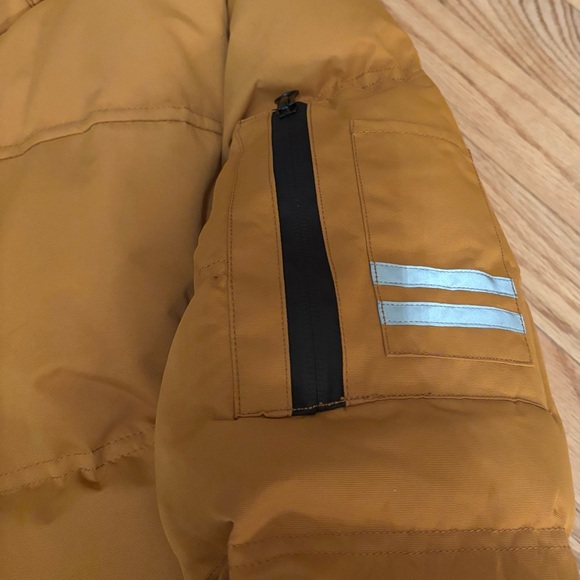 Vainas Orange Ski/Snow/Puffer Jacket - Picture 7 of 7